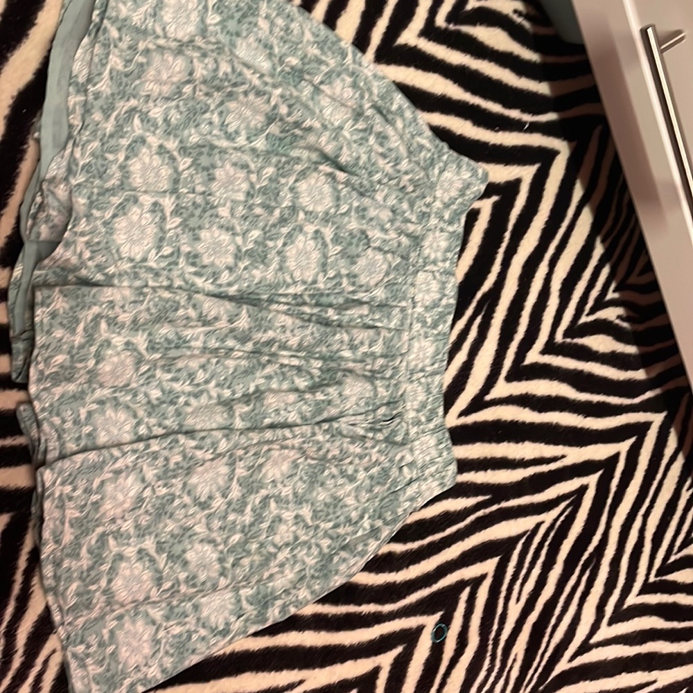 american eagle skirt